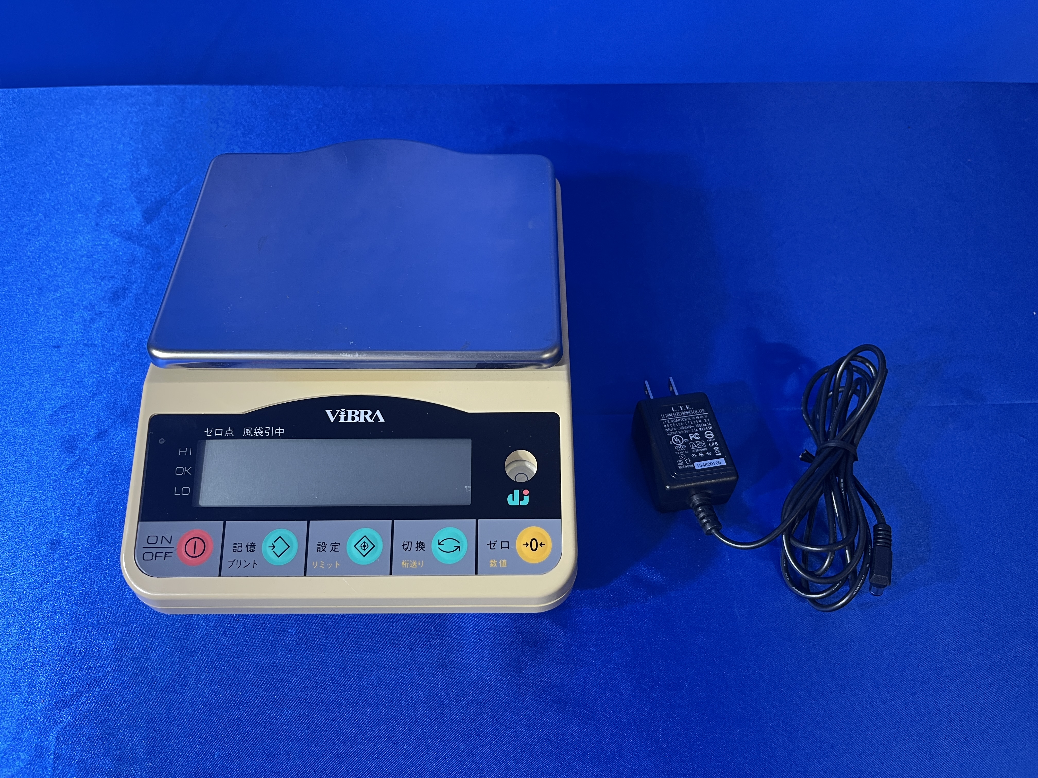 電子（上皿）天秤