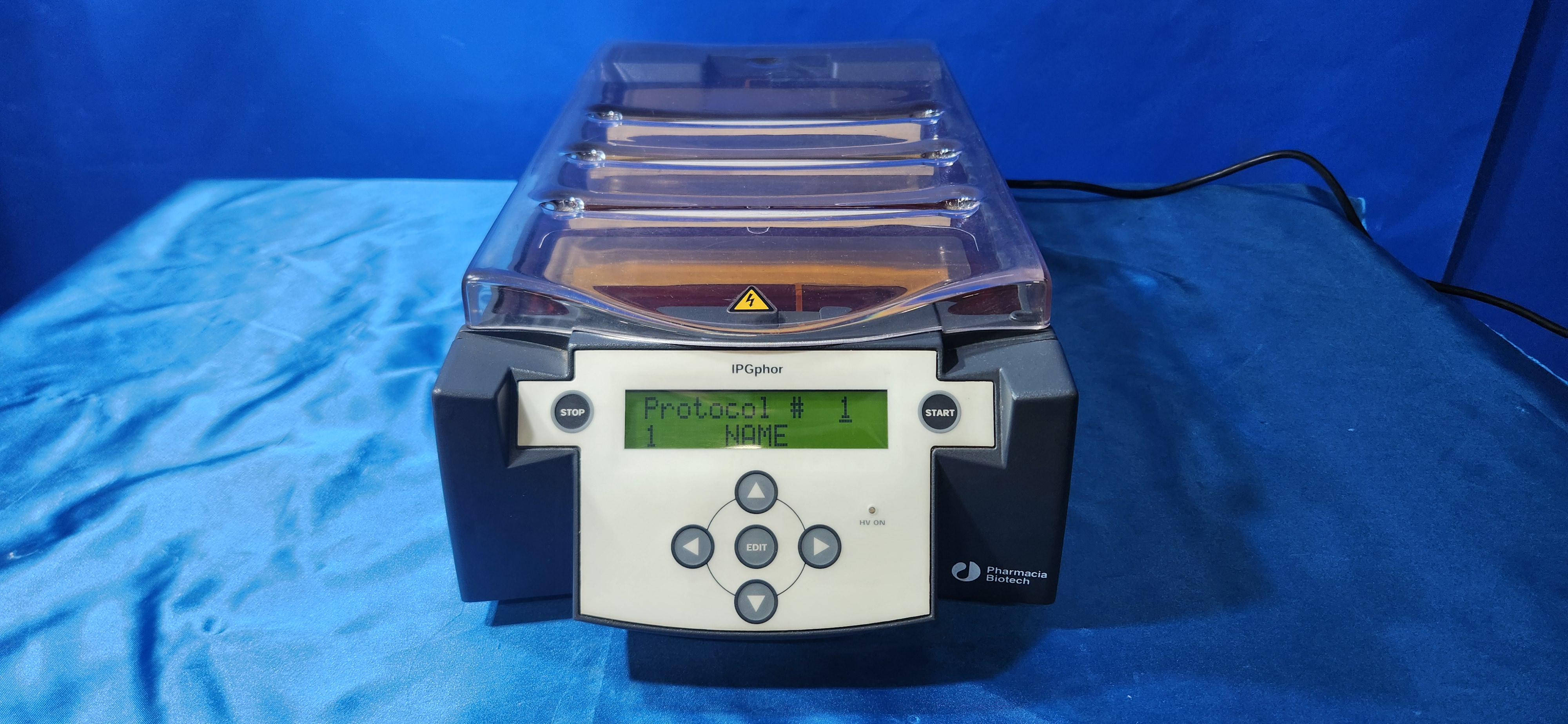 等電点電気泳動装置